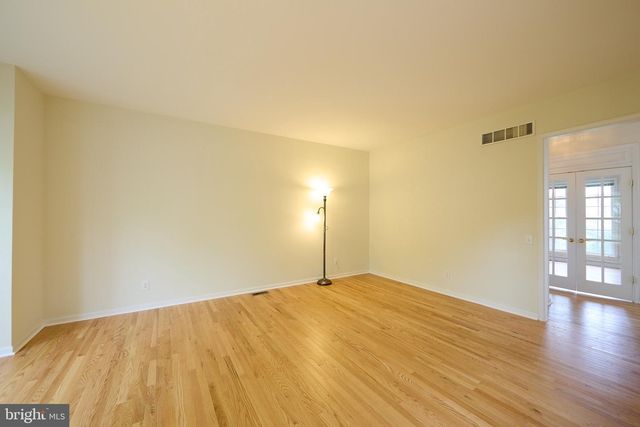 184 MAGNOLIA DR, Chester Springs, PA 19425