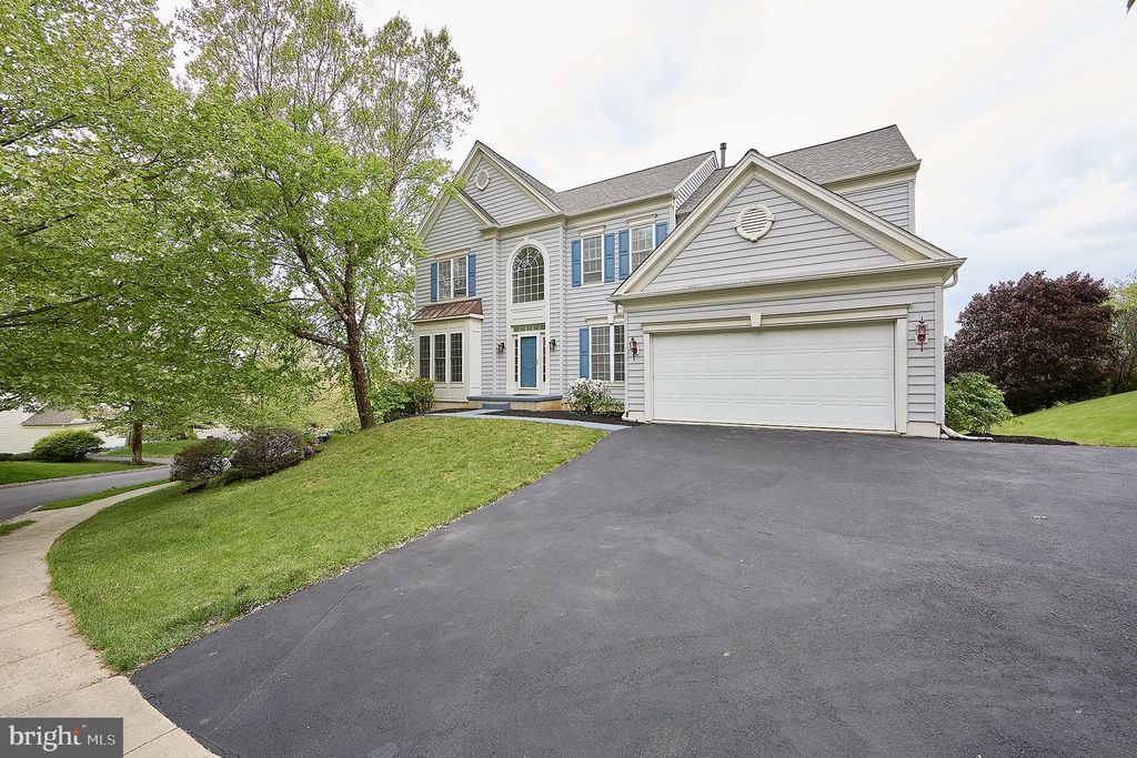 184 MAGNOLIA DR, Chester Springs, PA 19425