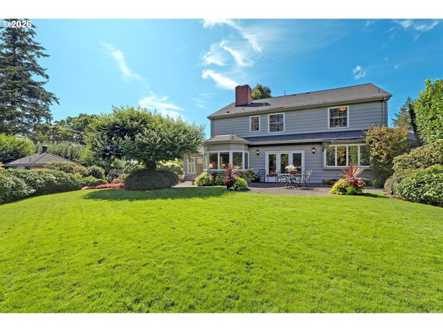 3484 Sw BRENTWOOD Dr, Portland, OR 97201