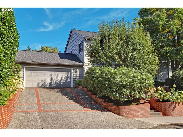 3484 Sw BRENTWOOD Dr, Portland, OR 97201