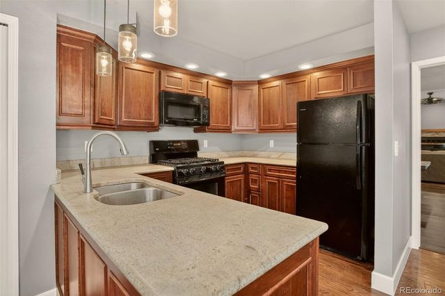 10000 E Yale Avenue 41, Denver, CO 80231