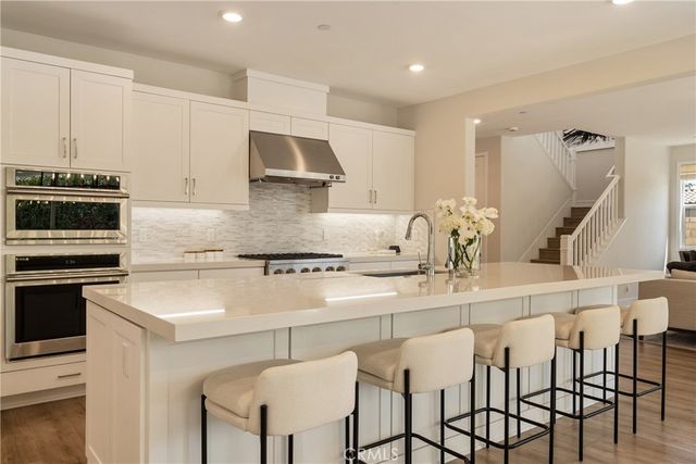 21171 Strathmoor, Huntington Beach, CA 92646