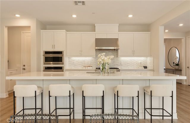 21171 Strathmoor, Huntington Beach, CA 92646