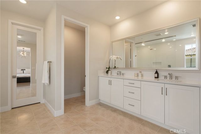 21171 Strathmoor, Huntington Beach, CA 92646