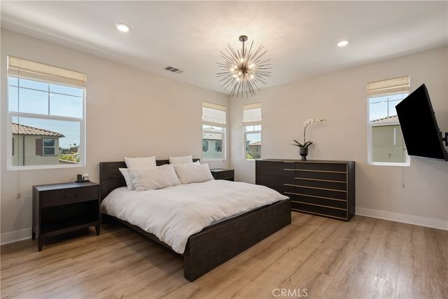 21171 Strathmoor, Huntington Beach, CA 92646