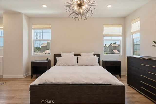 21171 Strathmoor, Huntington Beach, CA 92646