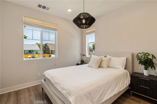 21171 Strathmoor, Huntington Beach, CA 92646