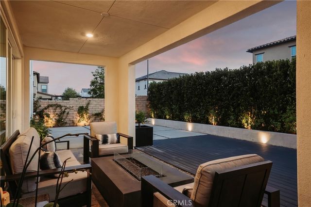 21171 Strathmoor, Huntington Beach, CA 92646