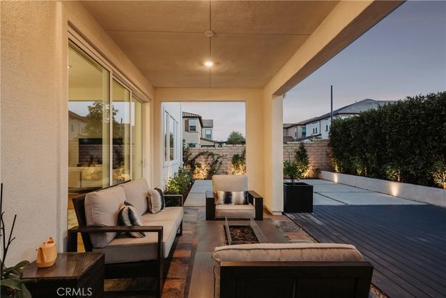 21171 Strathmoor, Huntington Beach, CA 92646