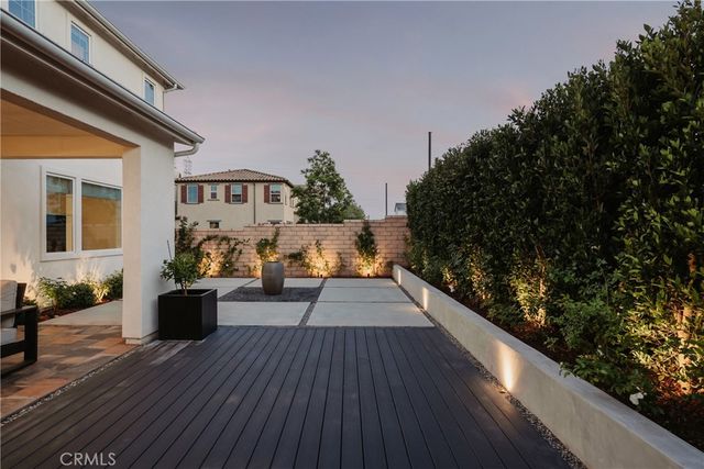 21171 Strathmoor, Huntington Beach, CA 92646