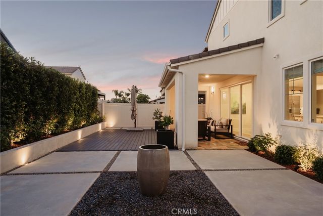 21171 Strathmoor, Huntington Beach, CA 92646
