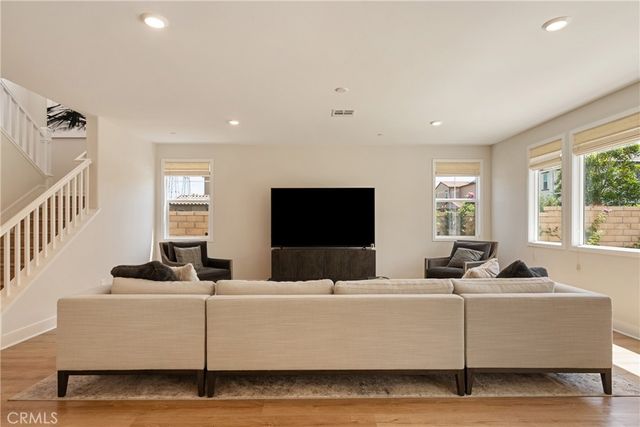 21171 Strathmoor, Huntington Beach, CA 92646