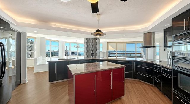 888 BOULEVARD OF THE ARTS 1401, Sarasota, FL 34236