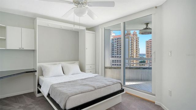 888 BOULEVARD OF THE ARTS 1401, Sarasota, FL 34236