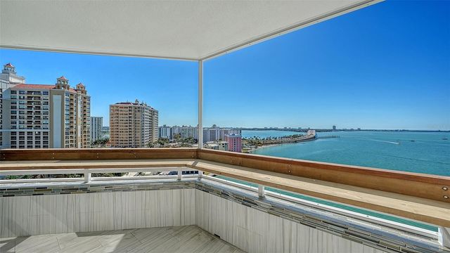 888 BOULEVARD OF THE ARTS 1401, Sarasota, FL 34236