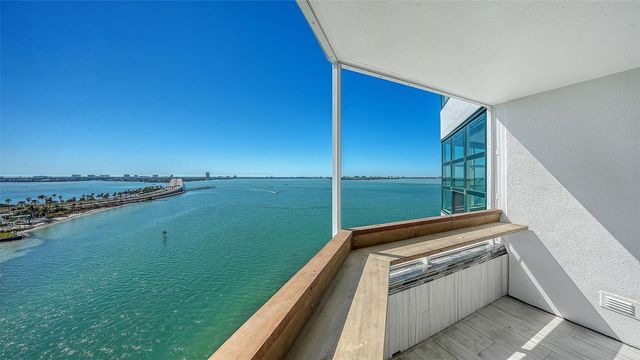 888 BOULEVARD OF THE ARTS 1401, Sarasota, FL 34236