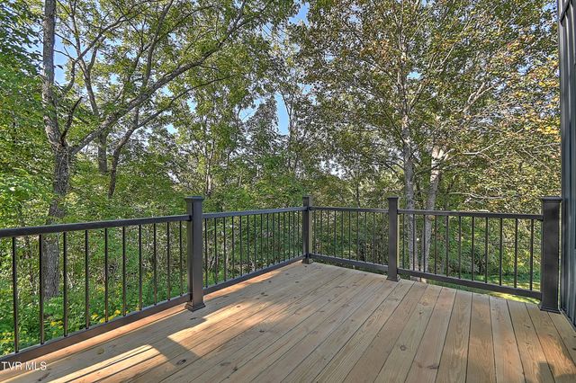 100 Polo Drive, Blountville, TN 37617