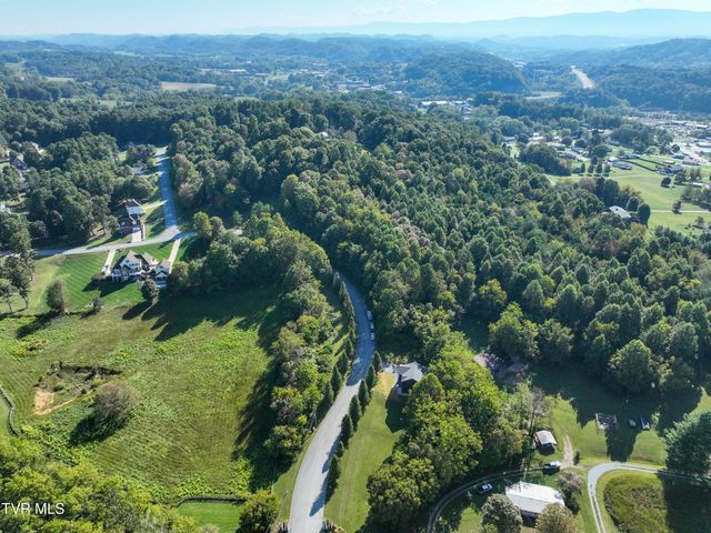100 Polo Drive, Blountville, TN 37617