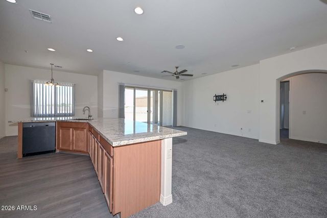 21836 W QUAILS NEST --, Wittmann, AZ 85361