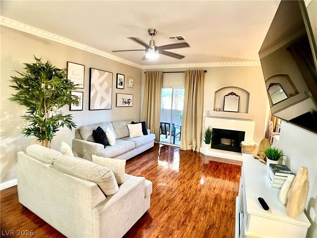 2050 West Warm Springs 321, Las Vegas, NV 89014