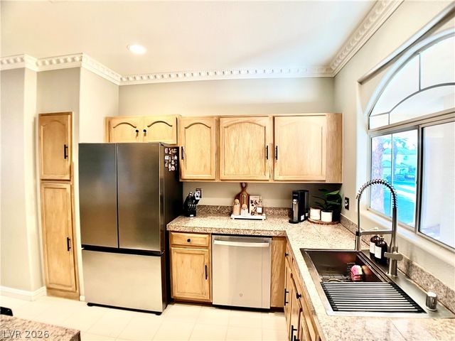 2050 West Warm Springs 321, Las Vegas, NV 89014