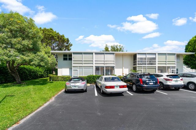 340 Horizons W 102, Boynton Beach, FL 33435