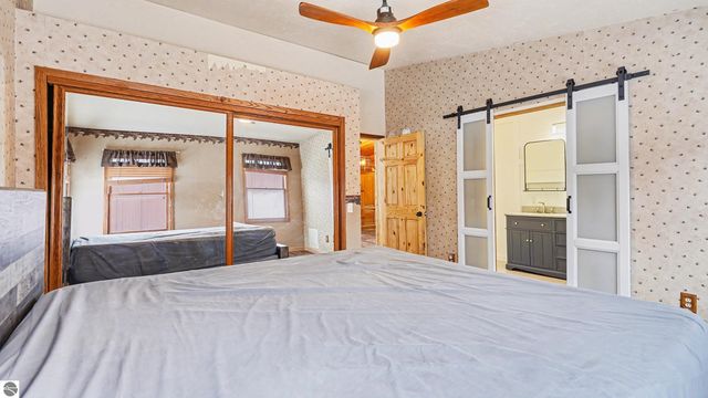 288 30th Avenue, Six Lakes, MI 48886