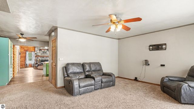 288 30th Avenue, Six Lakes, MI 48886