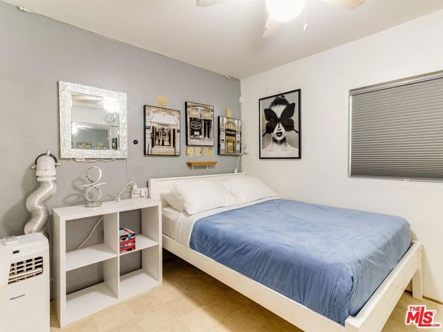 138 S Madison Avenue, Los Angeles, CA 90004