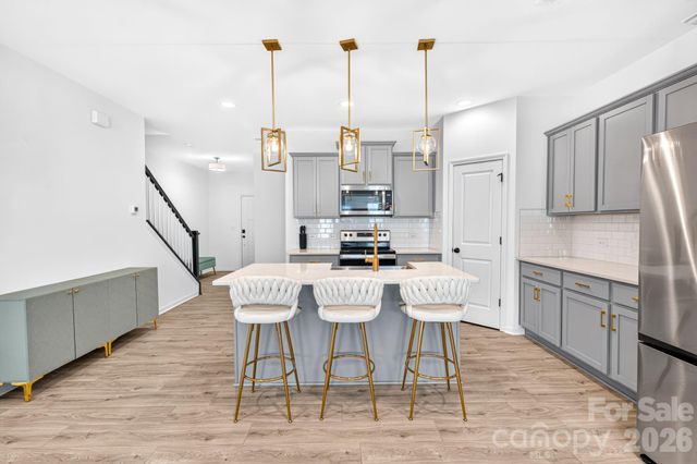 11012 Pagebrook Lane, Charlotte, NC 28214
