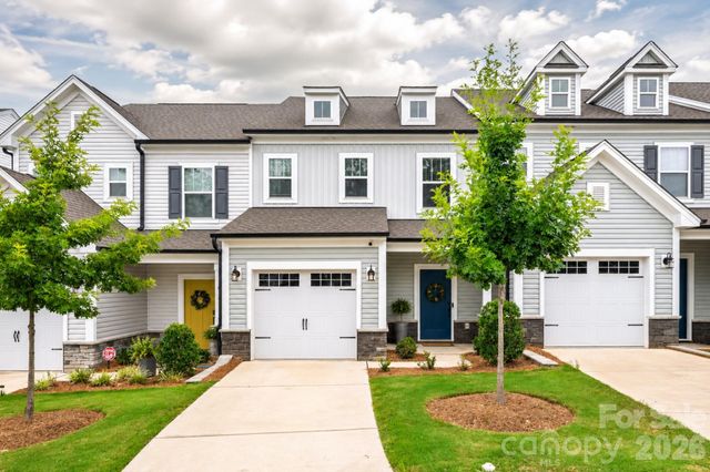 11012 Pagebrook Lane, Charlotte, NC 28214