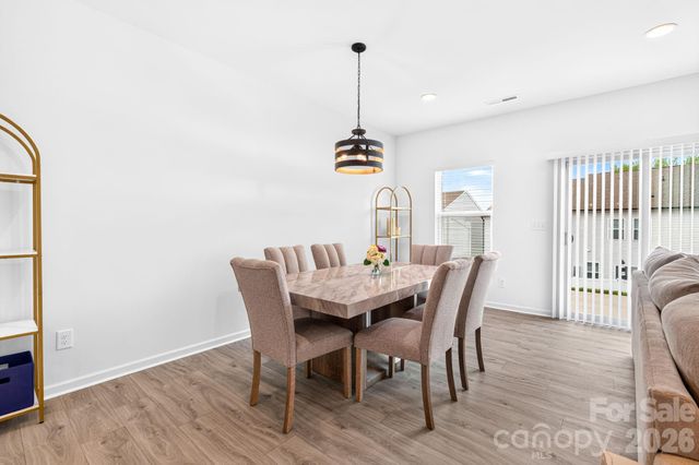 11012 Pagebrook Lane, Charlotte, NC 28214