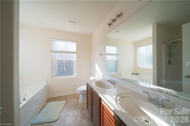 112 York Place, Linwood, NC 27299