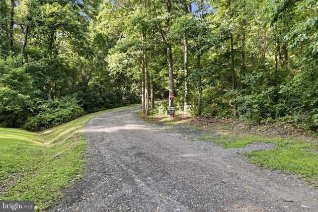 130 CARDINAL TRL, Delta, PA 17314