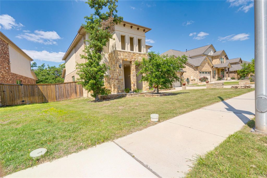 9301 Ivalenes Hope DR, Austin, TX 78717