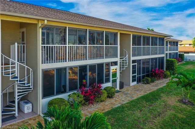 1317 SE 46th LN # 104, Cape Coral, FL 33904