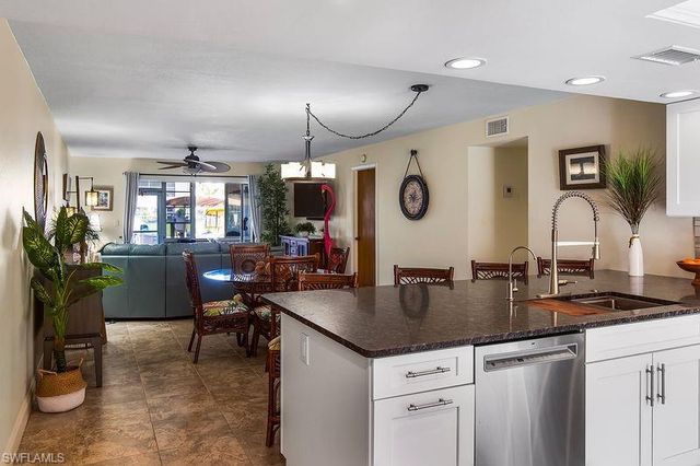 1317 SE 46th LN # 104, Cape Coral, FL 33904