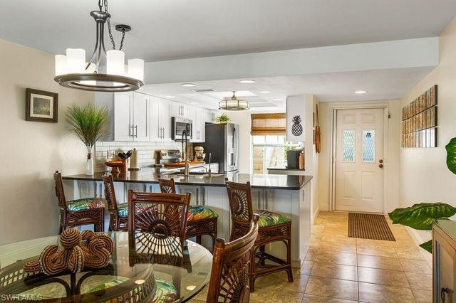 1317 SE 46th LN # 104, Cape Coral, FL 33904