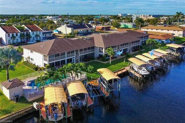 1317 SE 46th LN # 104, Cape Coral, FL 33904