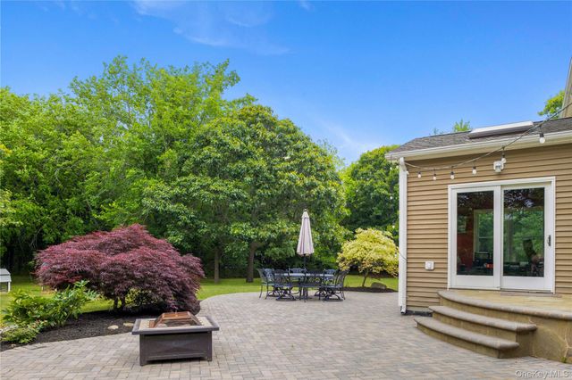 145 Baldwin Place, Cutchogue, NY 11935
