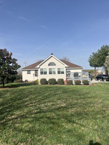 119 Irish Oaks Dr, Portland, TN 37148