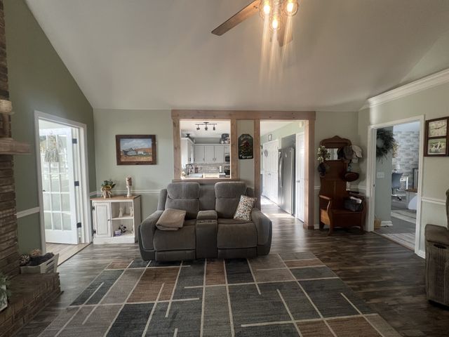 119 Irish Oaks Dr, Portland, TN 37148