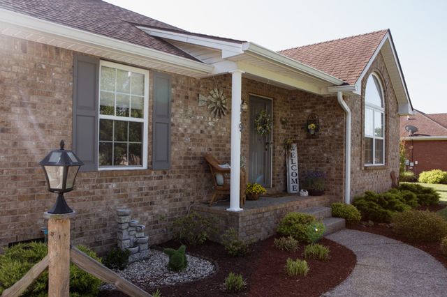 119 Irish Oaks Dr, Portland, TN 37148