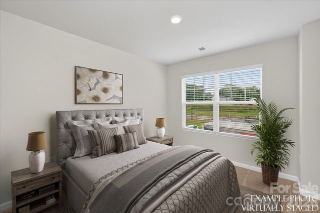 1978 W Davidson Avenue, Gastonia, NC 28052