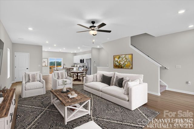 1978 W Davidson Avenue, Gastonia, NC 28052