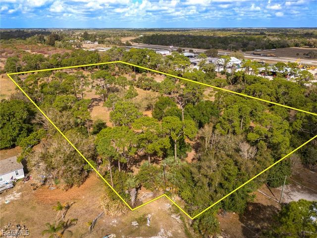 3680 W Double J Acres RD, Labelle, FL 33935