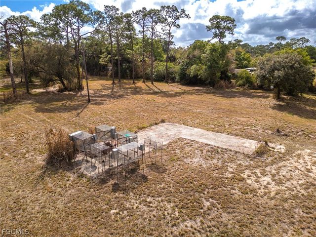 3680 W Double J Acres RD, Labelle, FL 33935
