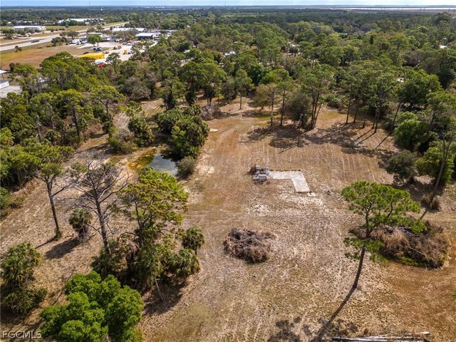3680 W Double J Acres RD, Labelle, FL 33935