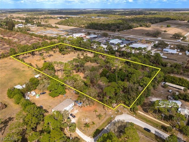 3680 W Double J Acres RD, Labelle, FL 33935