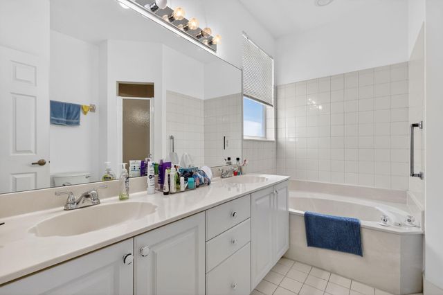 5176 Ventura Drive 5176, Delray Beach, FL 33484